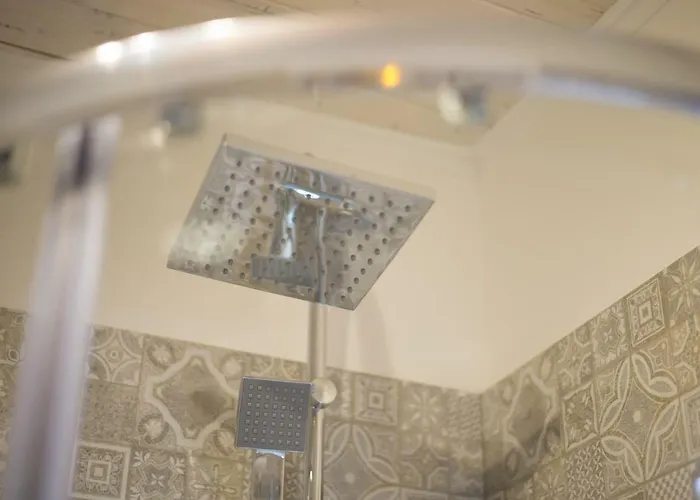 Bed & Breakfast Elegant - Il Vicolo Storico