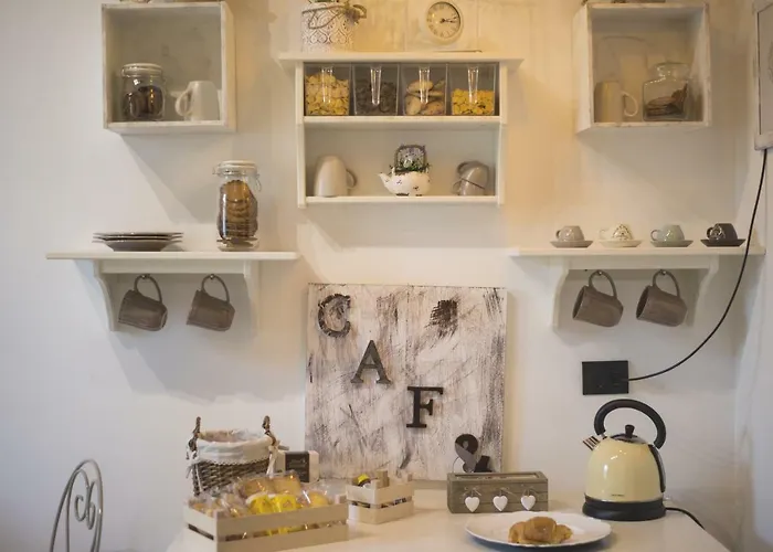 Elegant - Il Vicolo Storico Bed & Breakfast Salerno