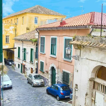 Bed & Breakfast Elegant - Il Vicolo Storico