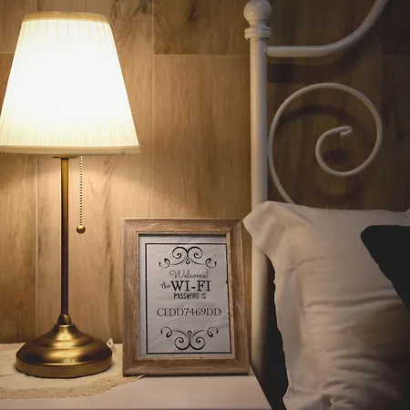 Elegant - Il Vicolo Storico Bed and Breakfast Σαλέρνο