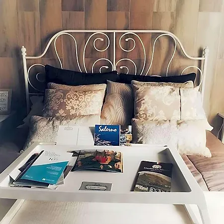 Elegant - Il Vicolo Storico Bed & Breakfast