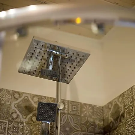 Bed & Breakfast Elegant - Il Vicolo Storico Salerno